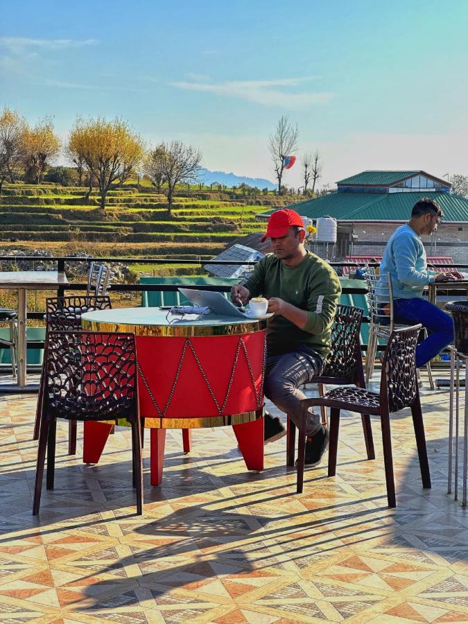 Raahi Stay, Landing Site Bir - Stay & Cafe Extérieur photo