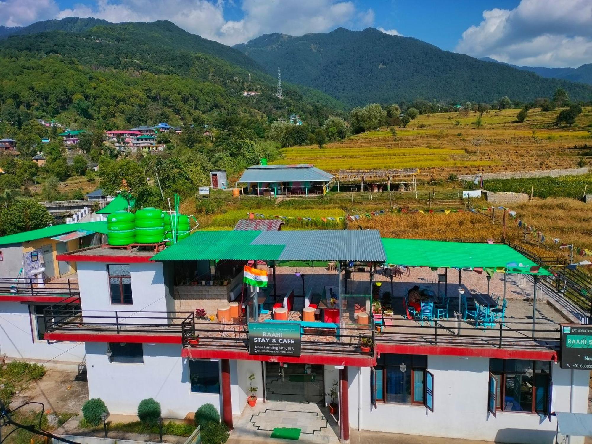 Raahi Stay, Landing Site Bir - Stay & Cafe Extérieur photo