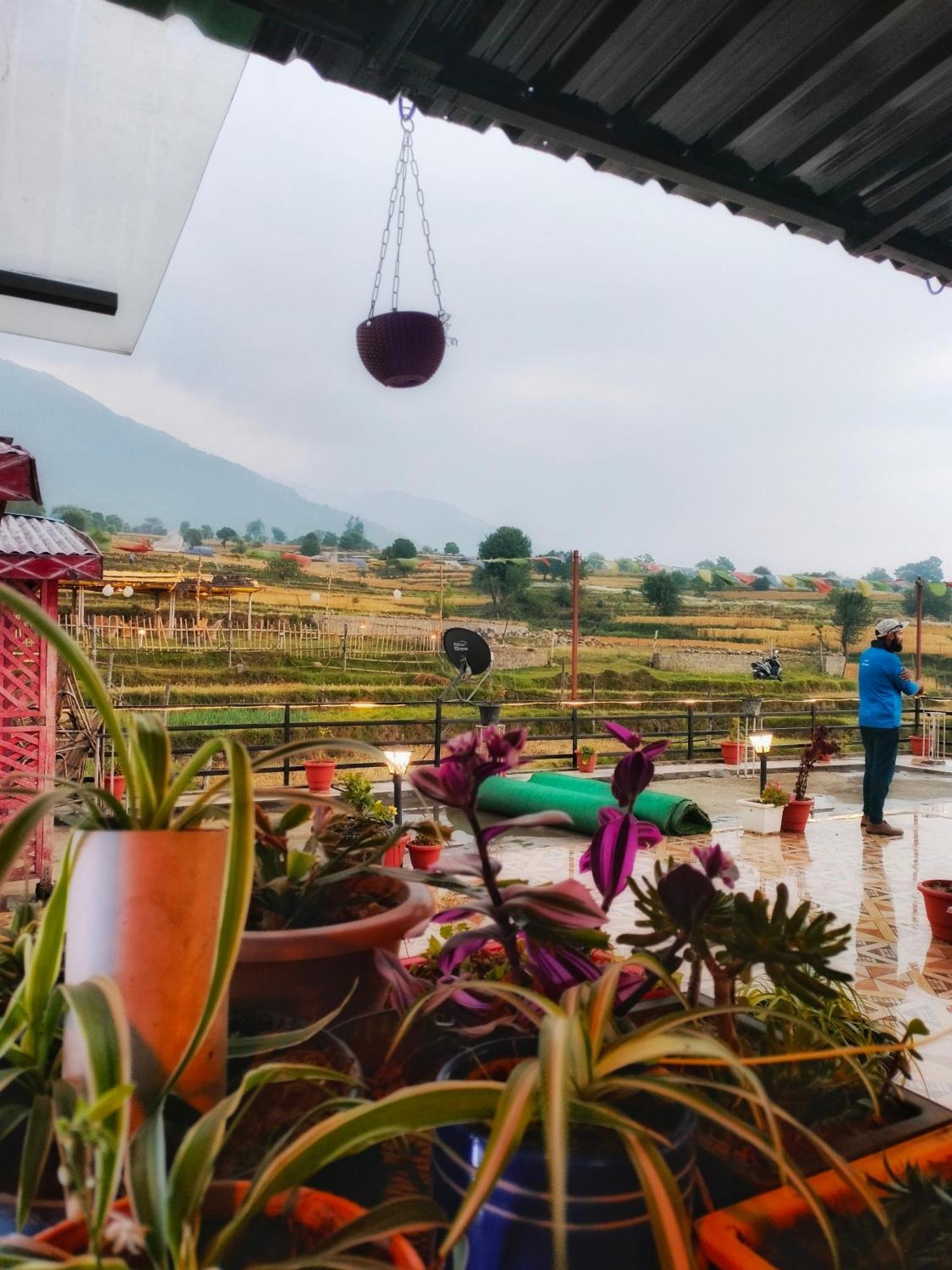 Raahi Stay, Landing Site Bir - Stay & Cafe Extérieur photo